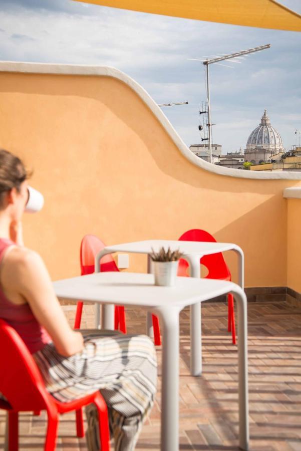 Terrazza Giuliana Rooftop Rome Buitenkant foto