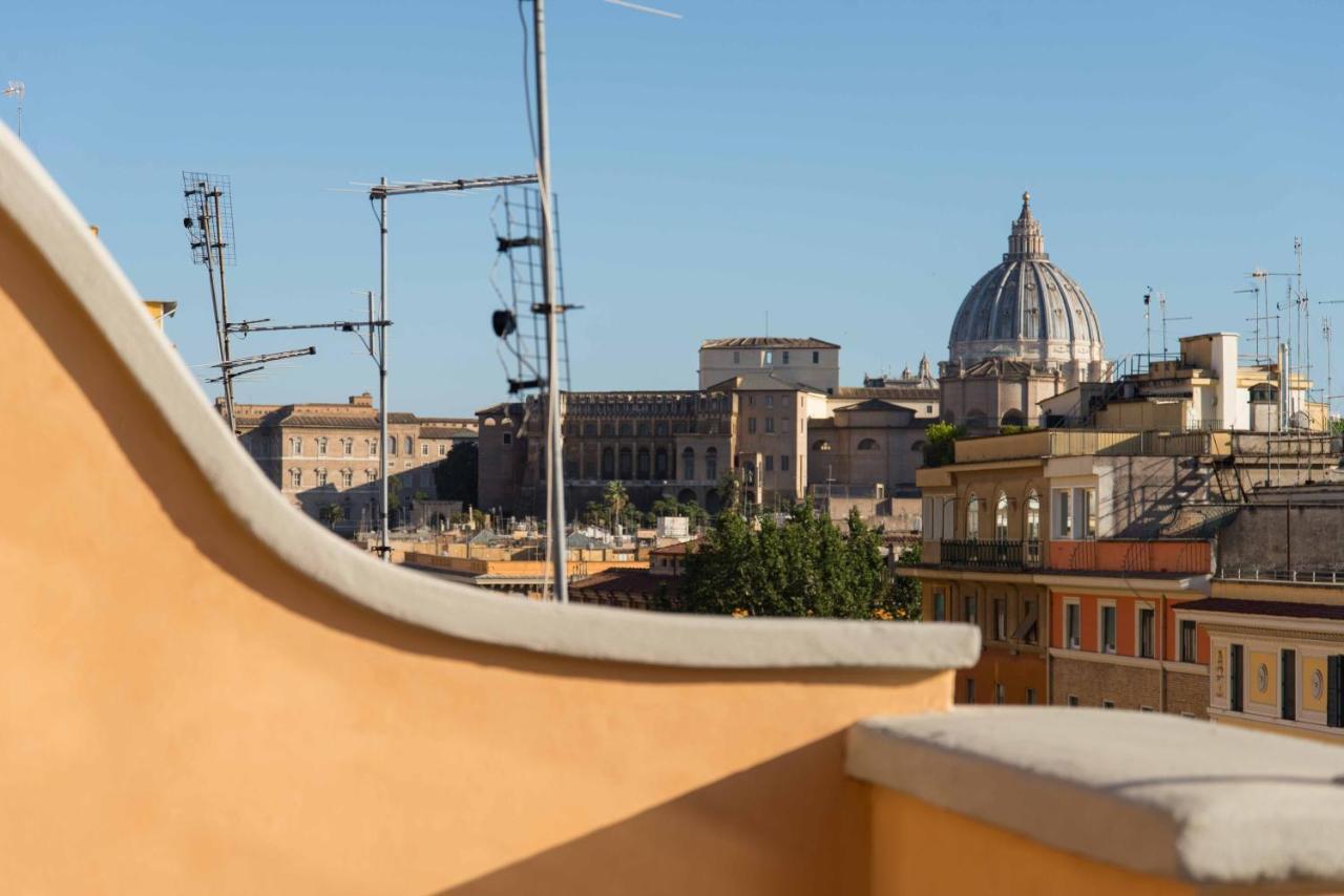 Terrazza Giuliana Rooftop Rome Buitenkant foto
