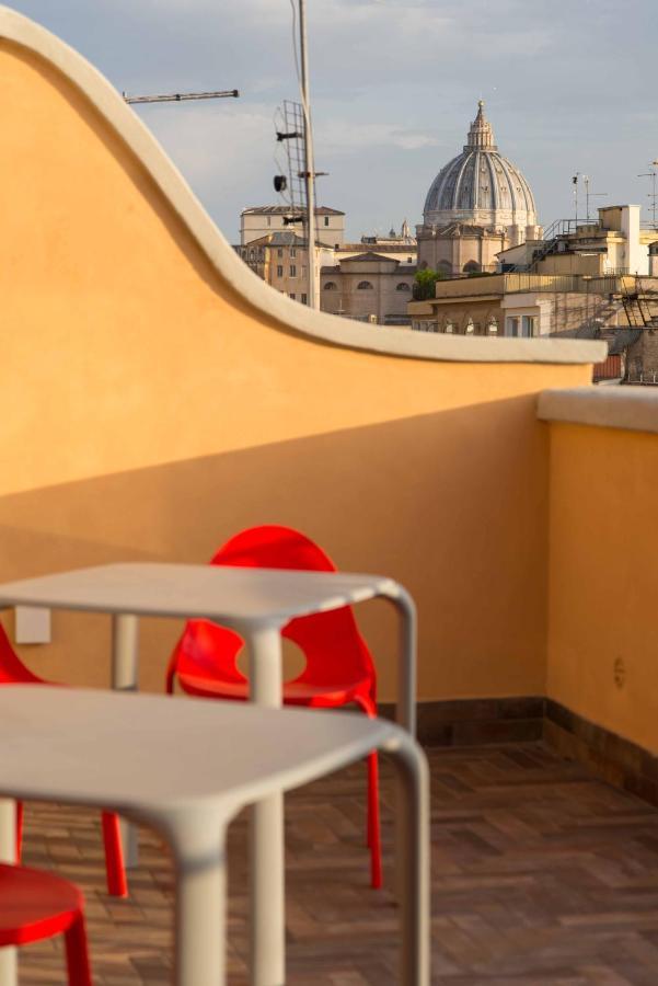 Terrazza Giuliana Rooftop Rome Buitenkant foto