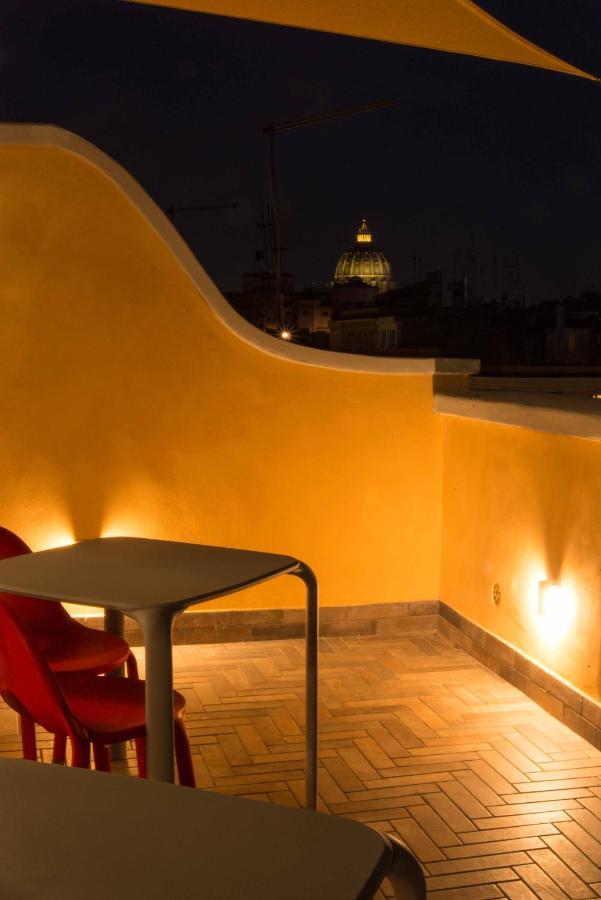 Terrazza Giuliana Rooftop Rome Buitenkant foto
