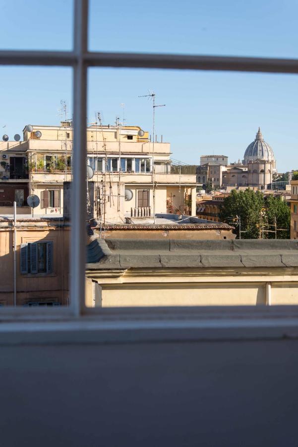 Terrazza Giuliana Rooftop Rome Buitenkant foto